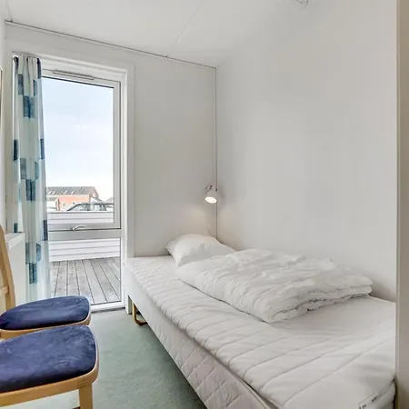 Apartment Ginger - 2-3km From The Sea By Interhome *